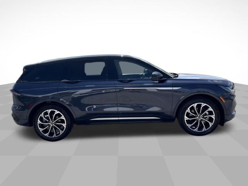 Used 2024 Lincoln Nautilus Reserve SUV
