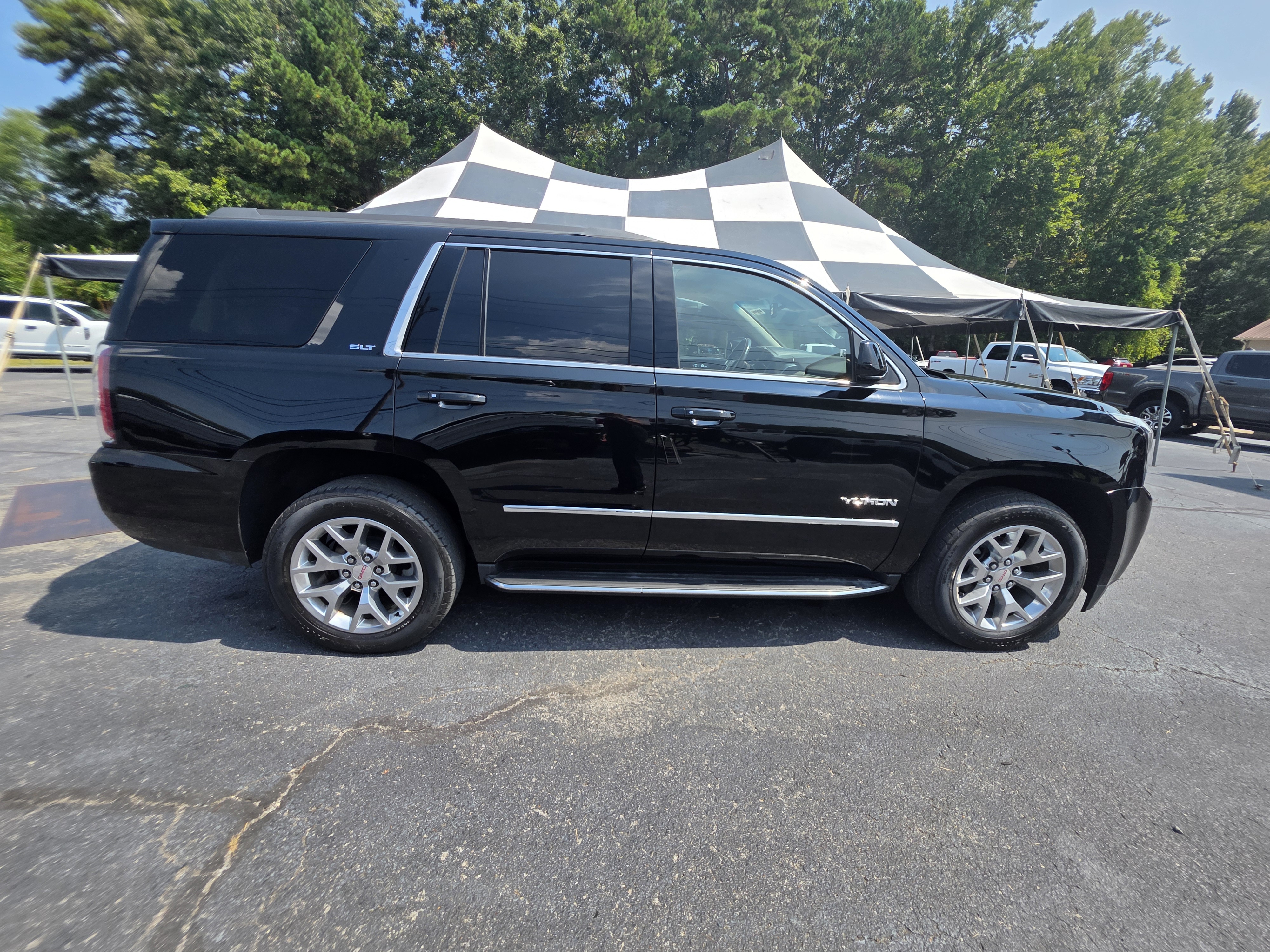 Used 2017 GMC Yukon SLT SUV