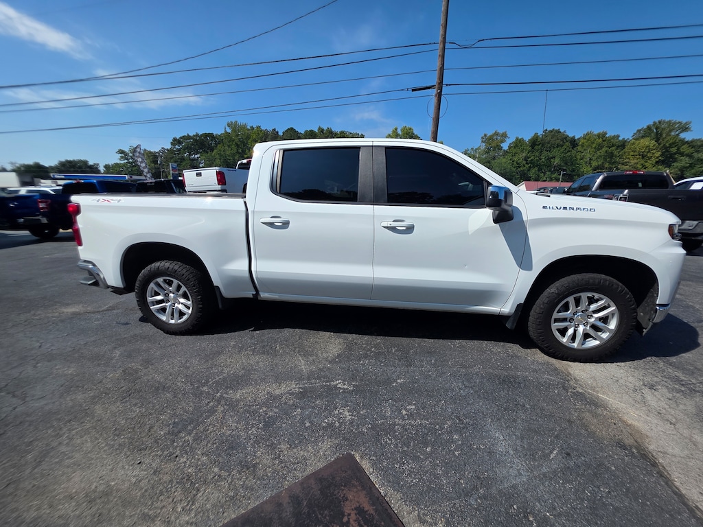 Used 2020 Chevrolet Silverado 1500 LT Truck Crew Cab