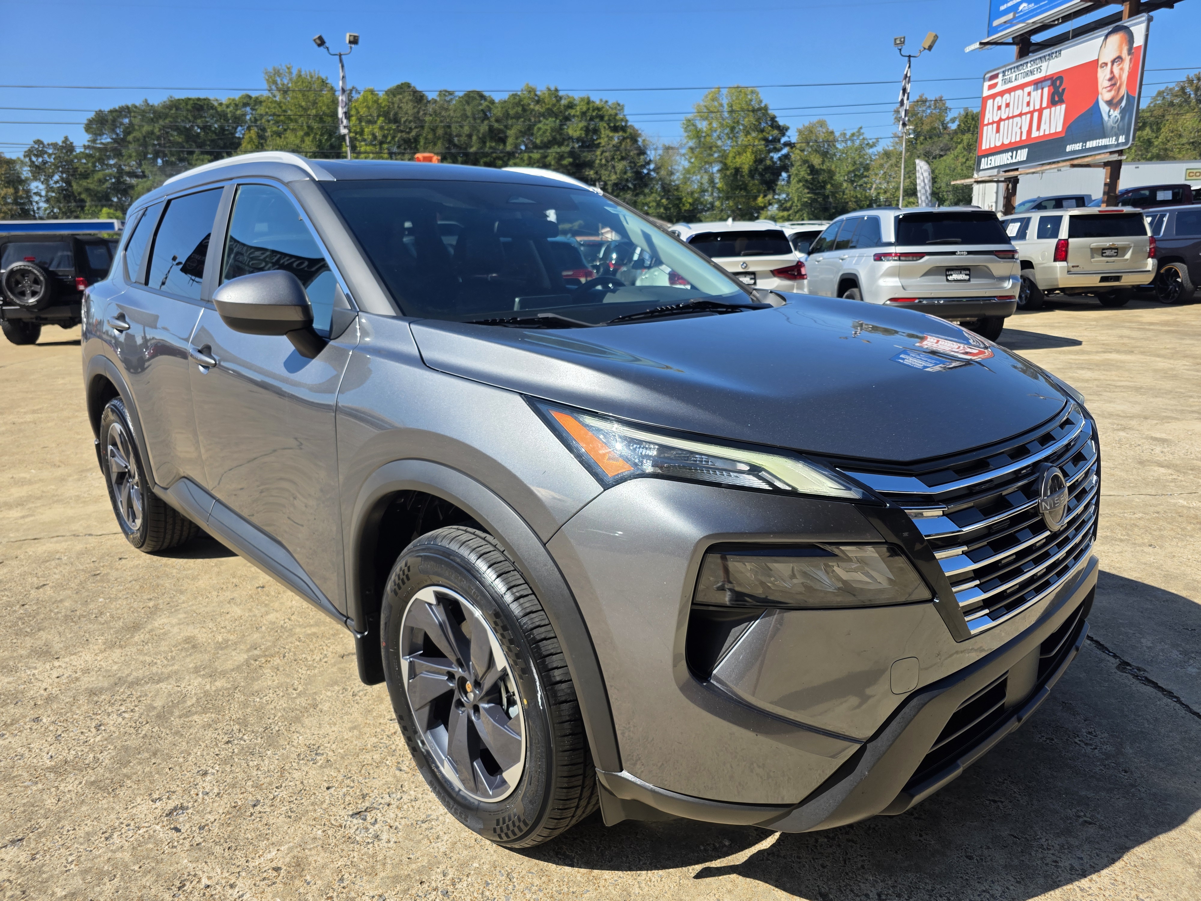 Used 2024 Nissan Rogue SV SUV