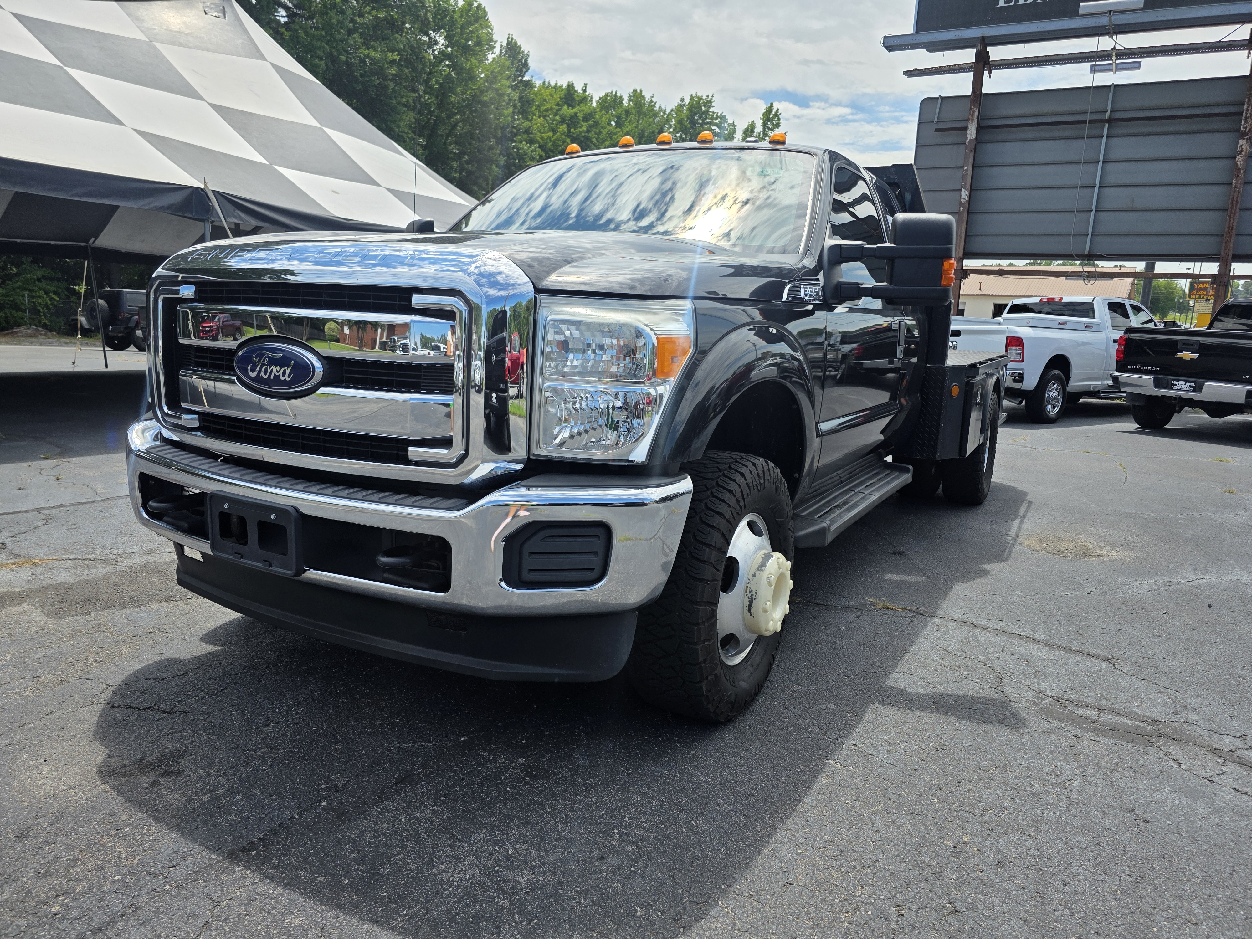  Ford Super Duty F-350 DRW