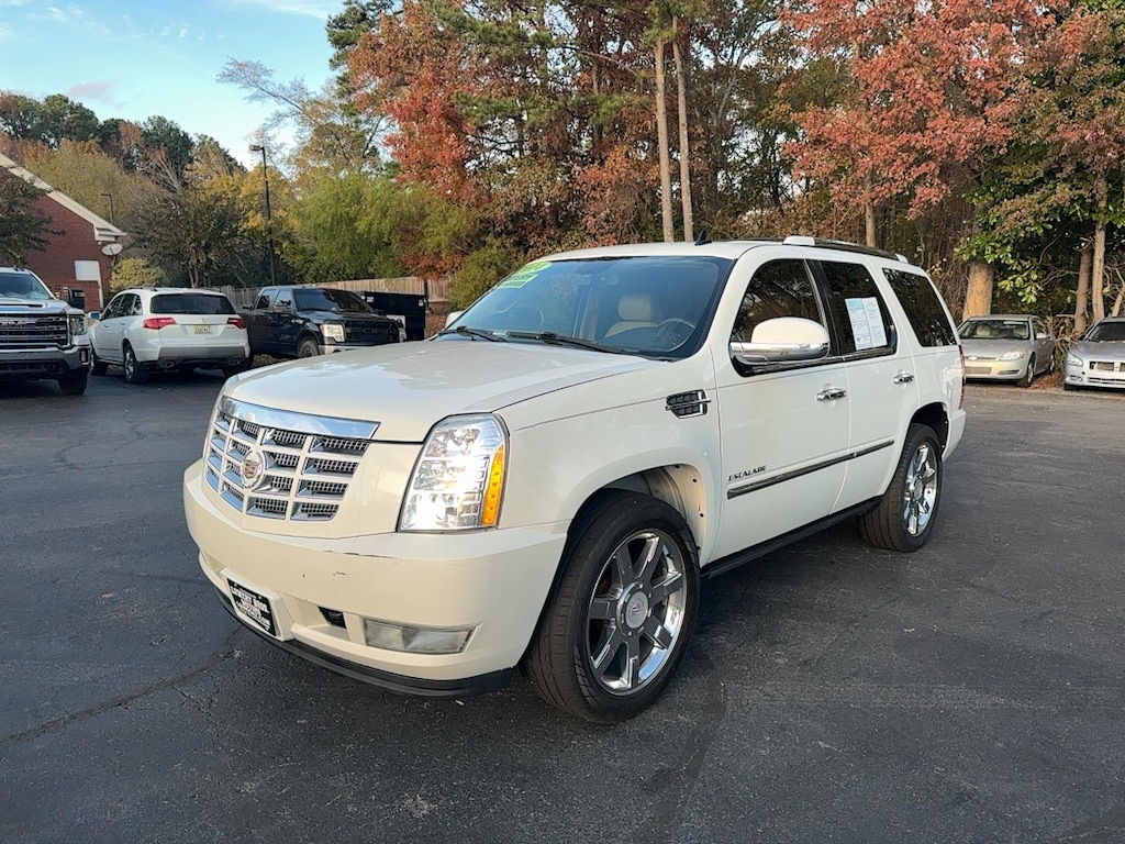Used 2014 CADILLAC Escalade Luxury SUV