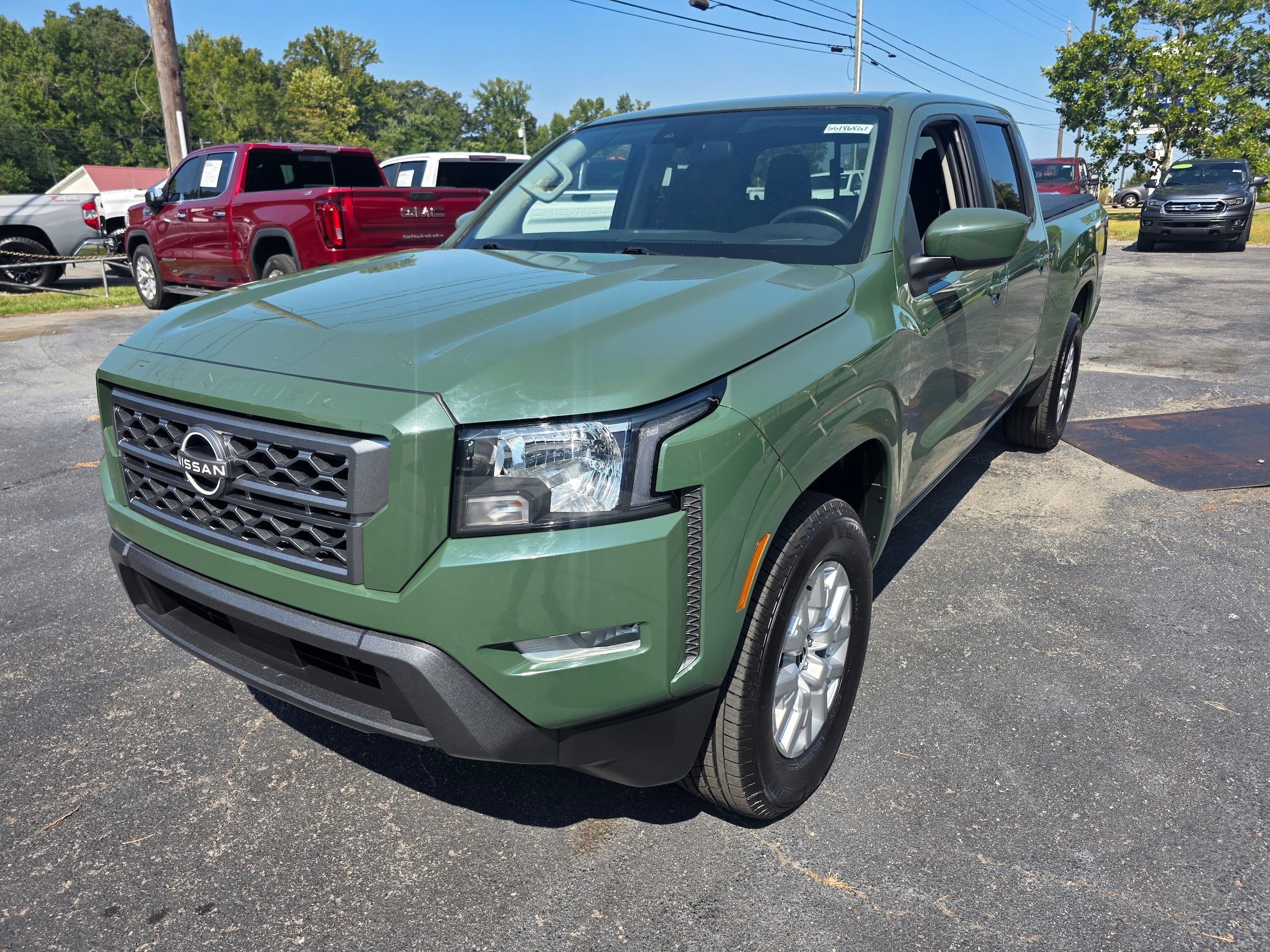 2023 Nissan Frontier SV