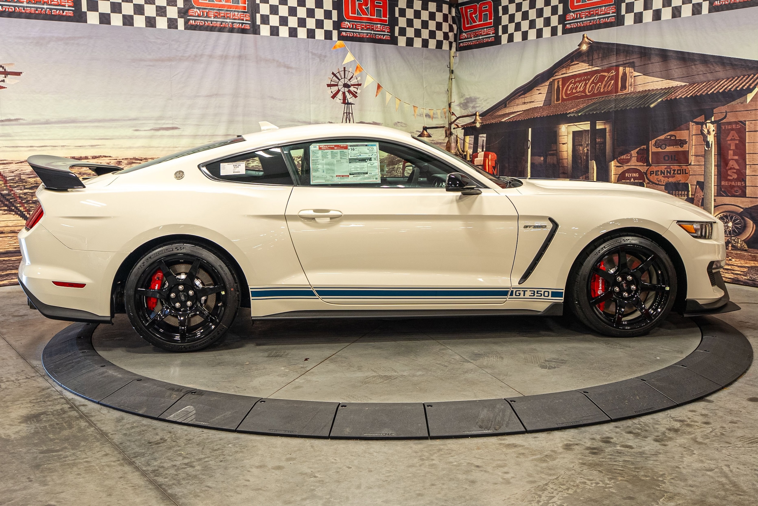 2020 Ford Mustang Shelby GT350 - Photo 8