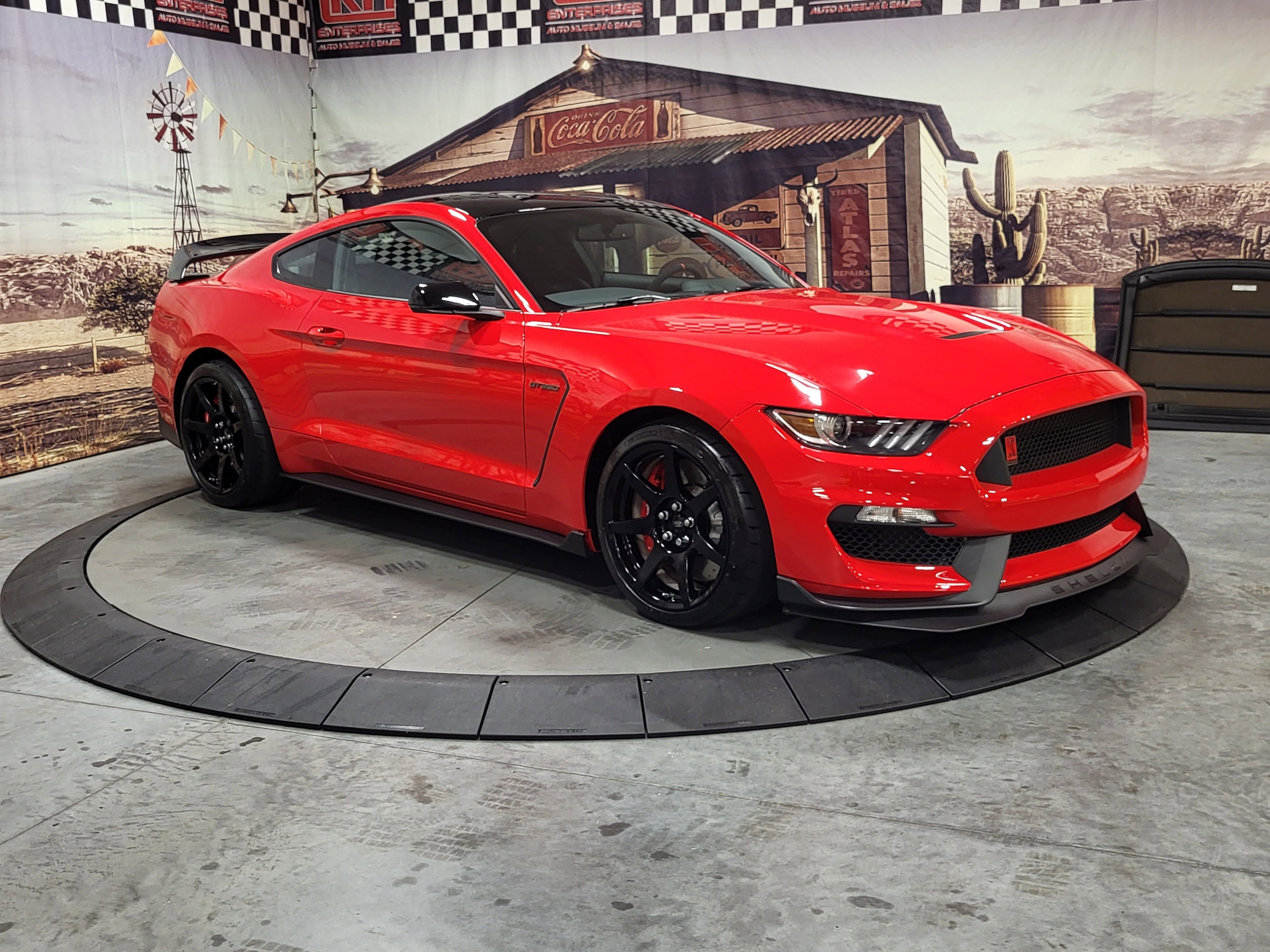 Used 2017 Ford Mustang Shelby GT350R Coupe