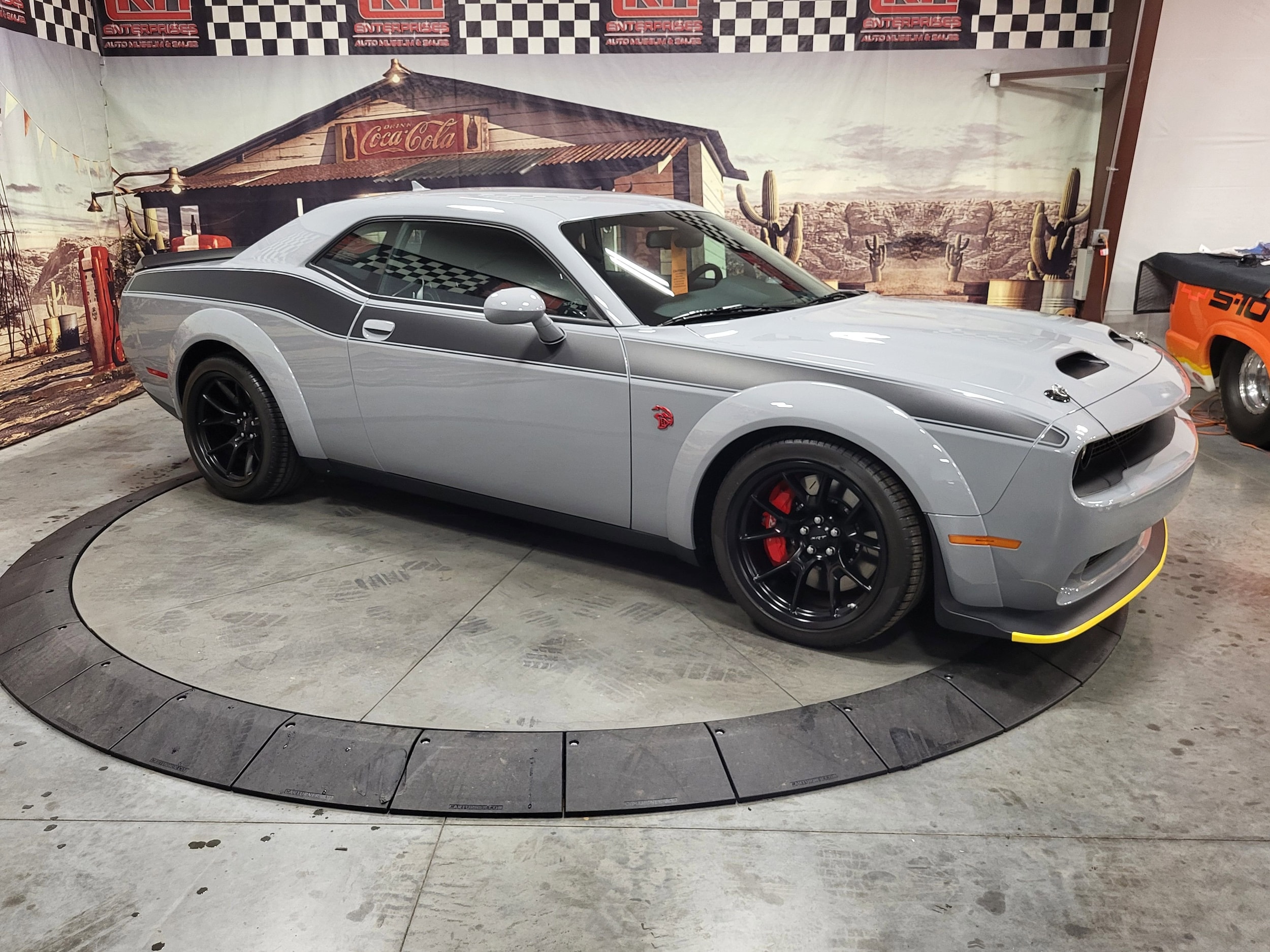 2022 Dodge Challenger SRT