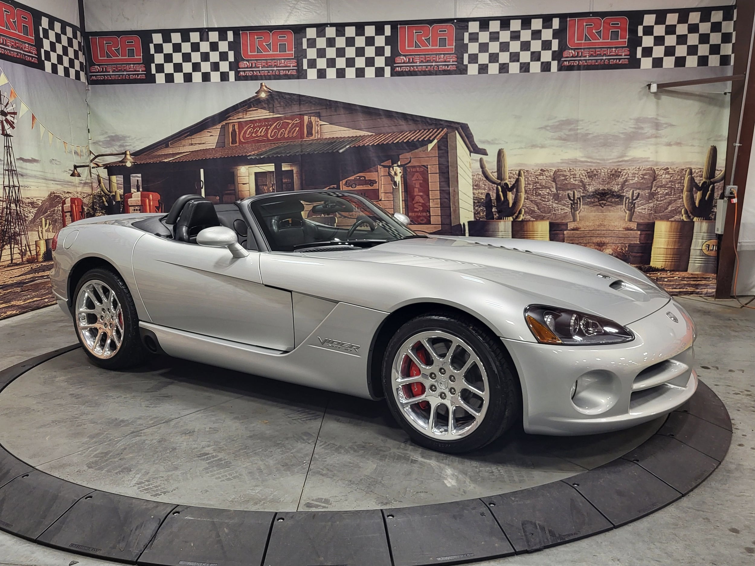 2005 Dodge Viper SRT-10