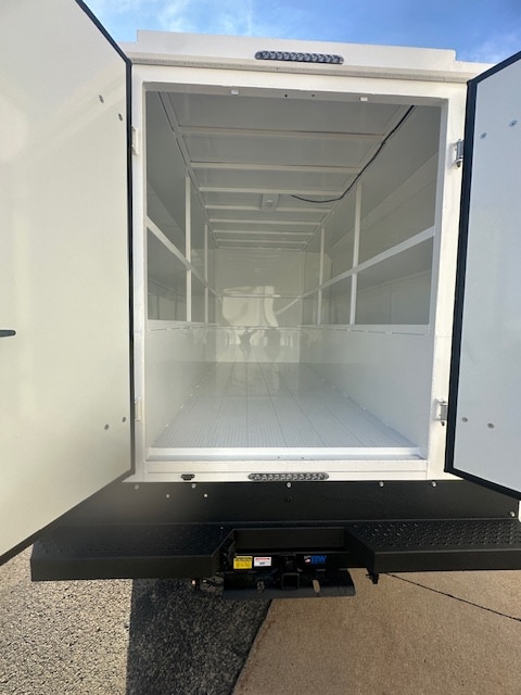 2026 Ford F-550 Super Duty Chassis Cab XL - Photo 10