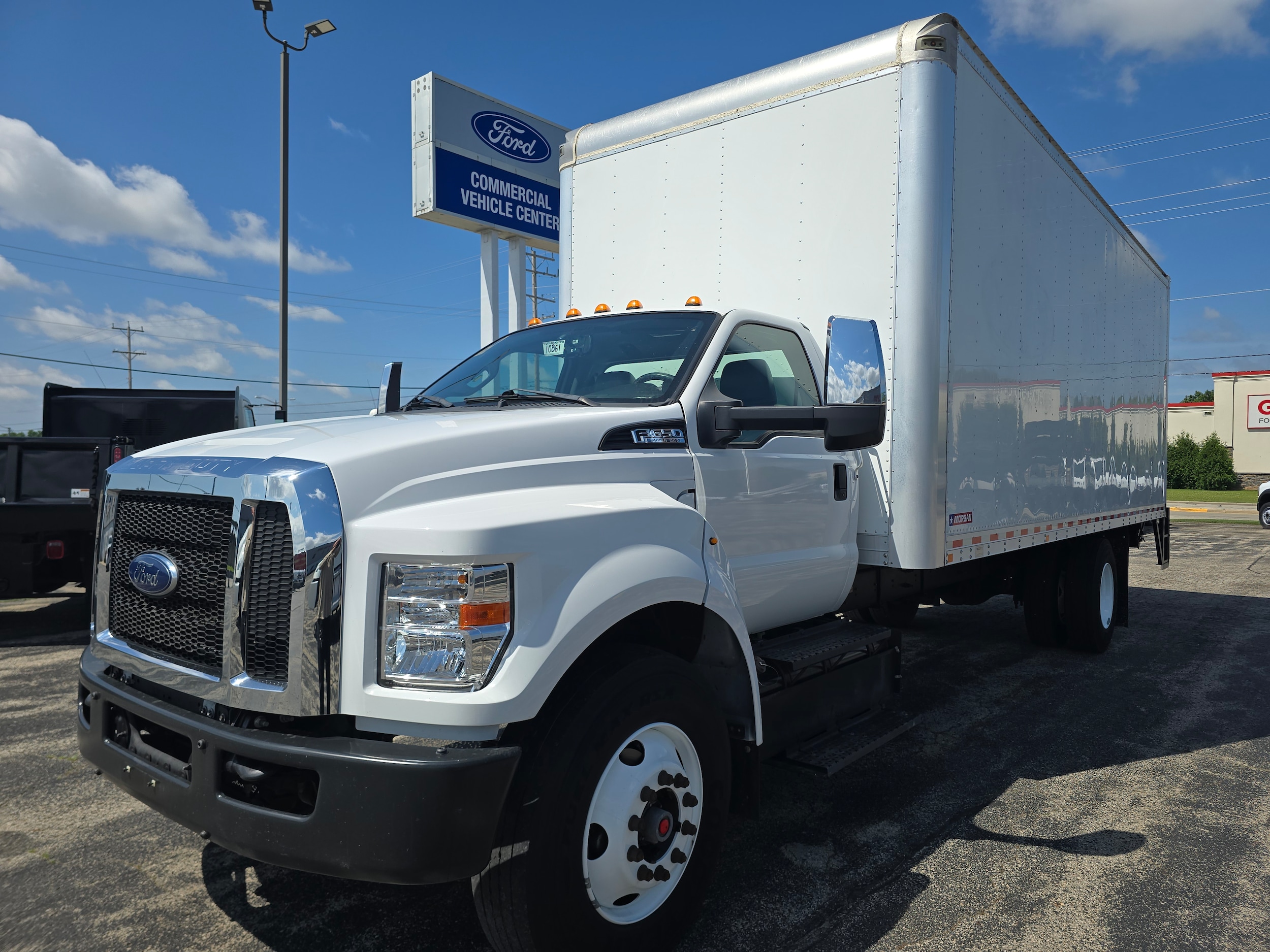 2021 Ford F-650