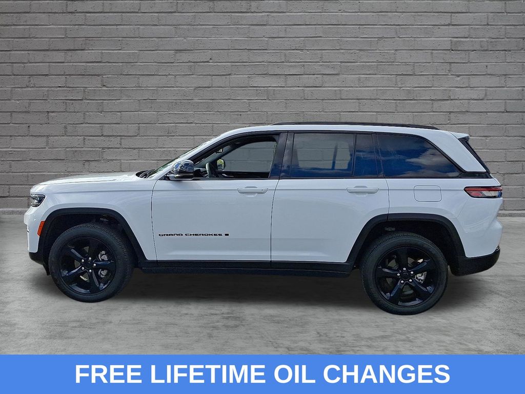 2023 Jeep Grand Cherokee Altitude - Photo 7