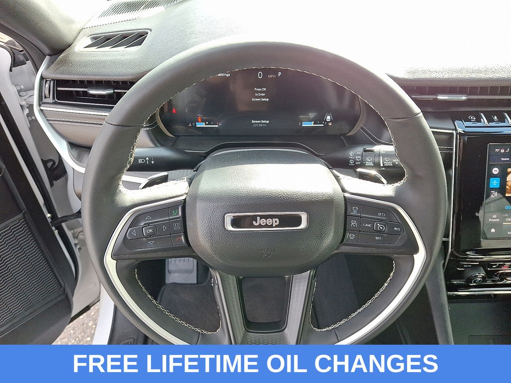 2023 Jeep Grand Cherokee Altitude - Photo 26