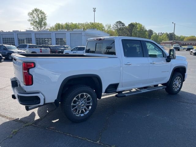 2026 Chevrolet Silverado 2500 HD LTZ - Photo 3