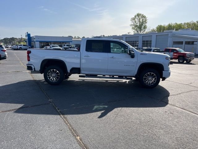 2026 Chevrolet Silverado 2500 HD LTZ - Photo 2