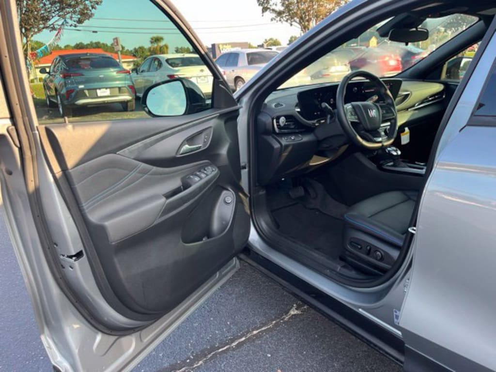 Used 2026 Buick Envista Sport Touring SUV