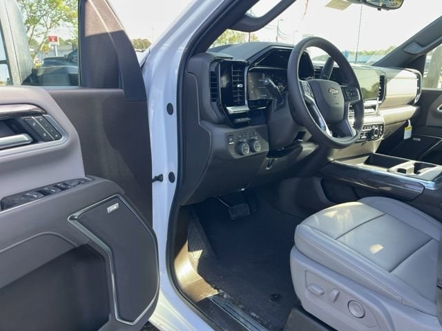 2026 Chevrolet Silverado 2500 HD LTZ - Photo 5