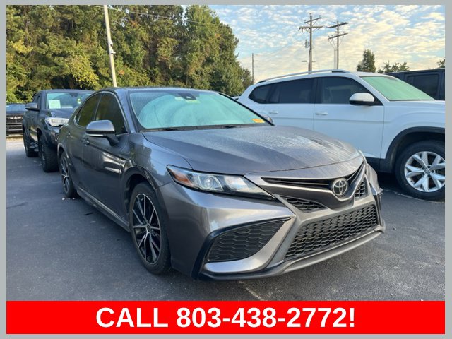 Used 2023 Toyota Camry SE Sedan