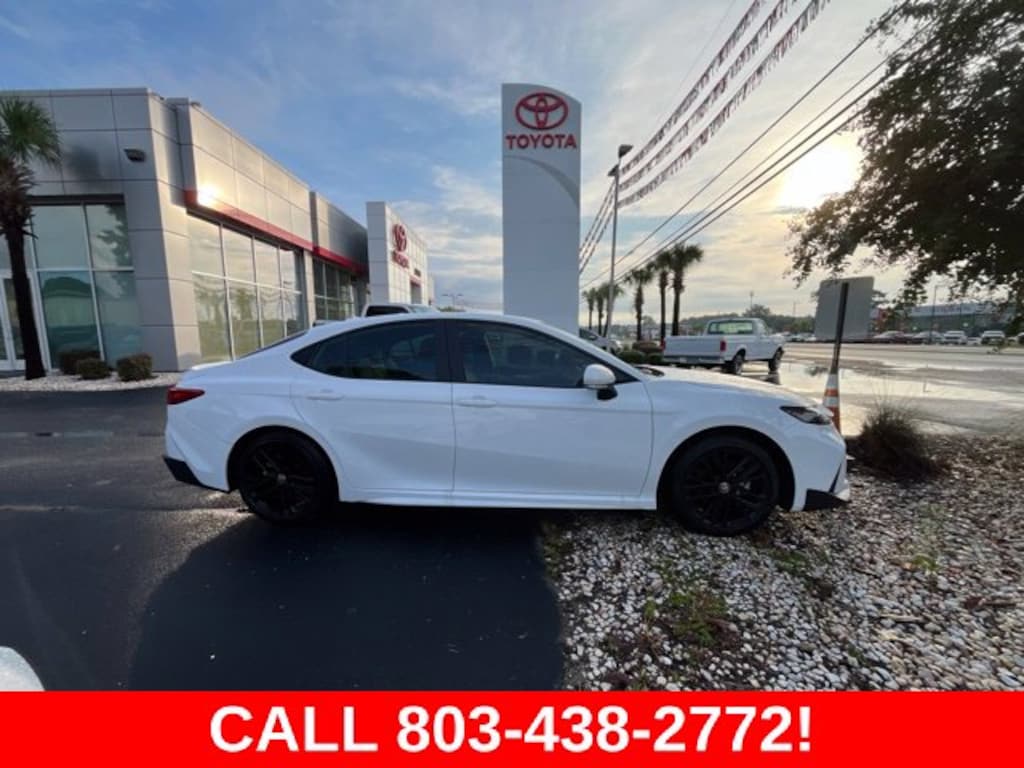 Used 2026 Toyota Camry SE Sedan