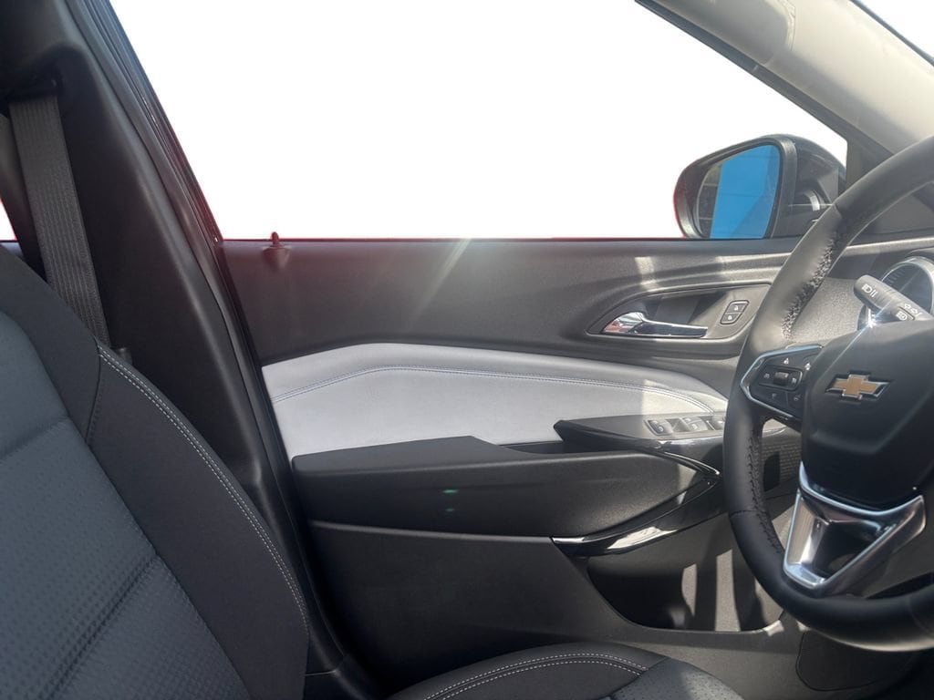 2026 Chevrolet Trax LT - Photo 19
