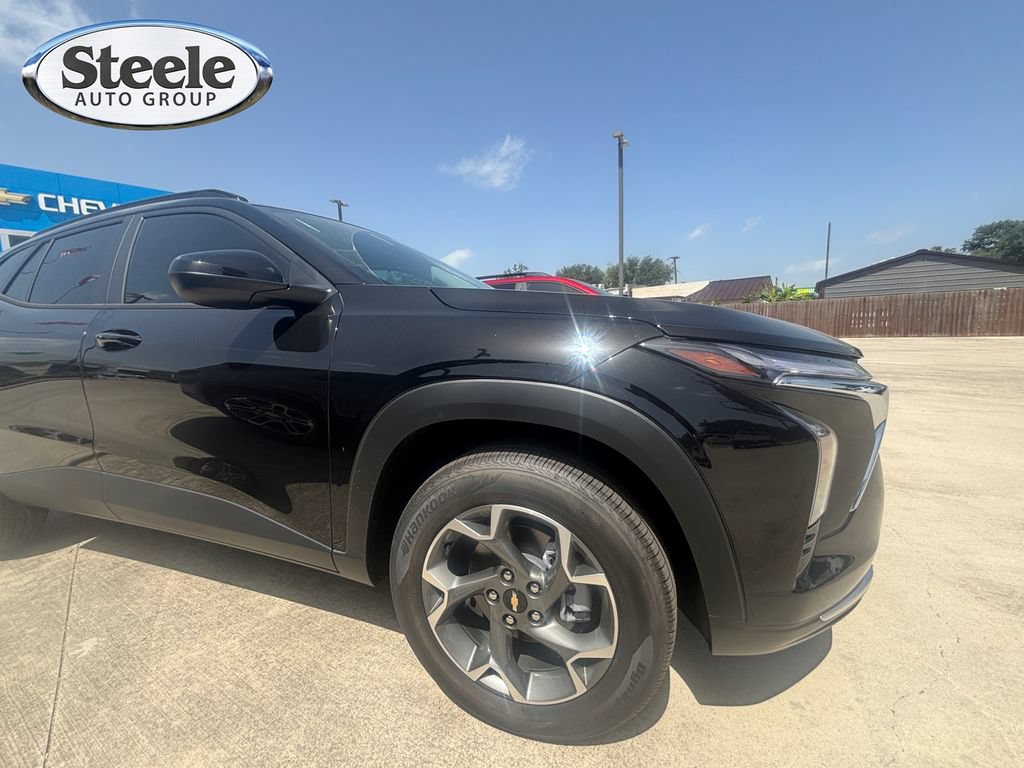 2026 Chevrolet Trax LT - Photo 31