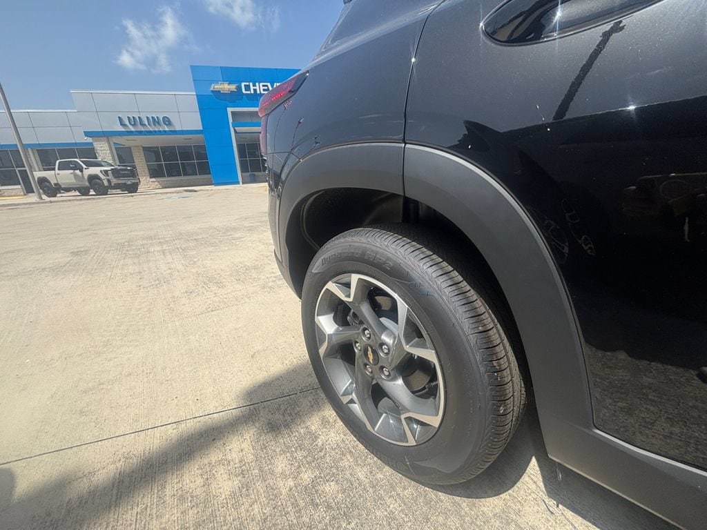 2026 Chevrolet Trax LT - Photo 32