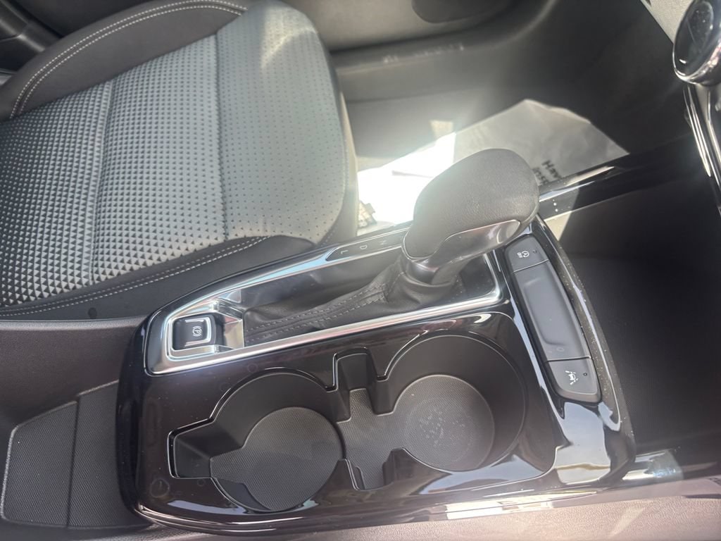 2026 Chevrolet Trax LT - Photo 16
