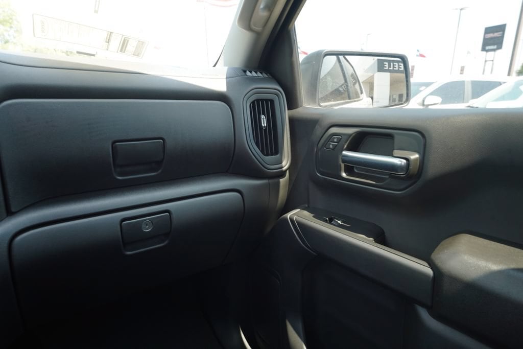 2026 GMC Sierra 1500 Pro - Photo 8