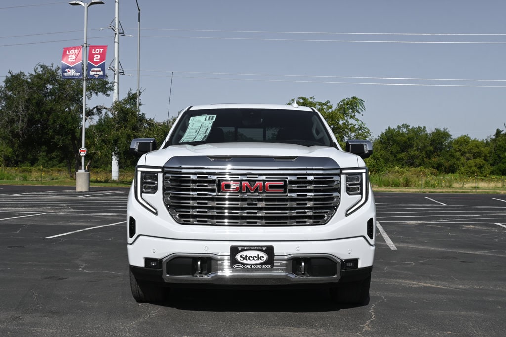 2026 GMC Sierra 1500 Denali - Photo 2