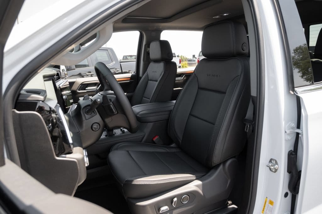 2026 GMC Sierra 1500 Denali - Photo 16