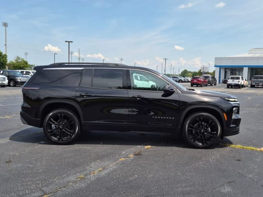 New 2026 Chevrolet Traverse LT SUV