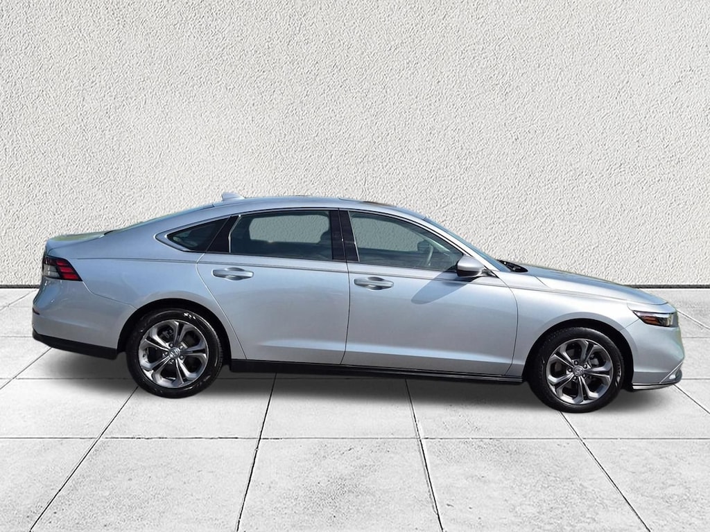 Used 2024 Honda Accord Sedan EX EX CVT