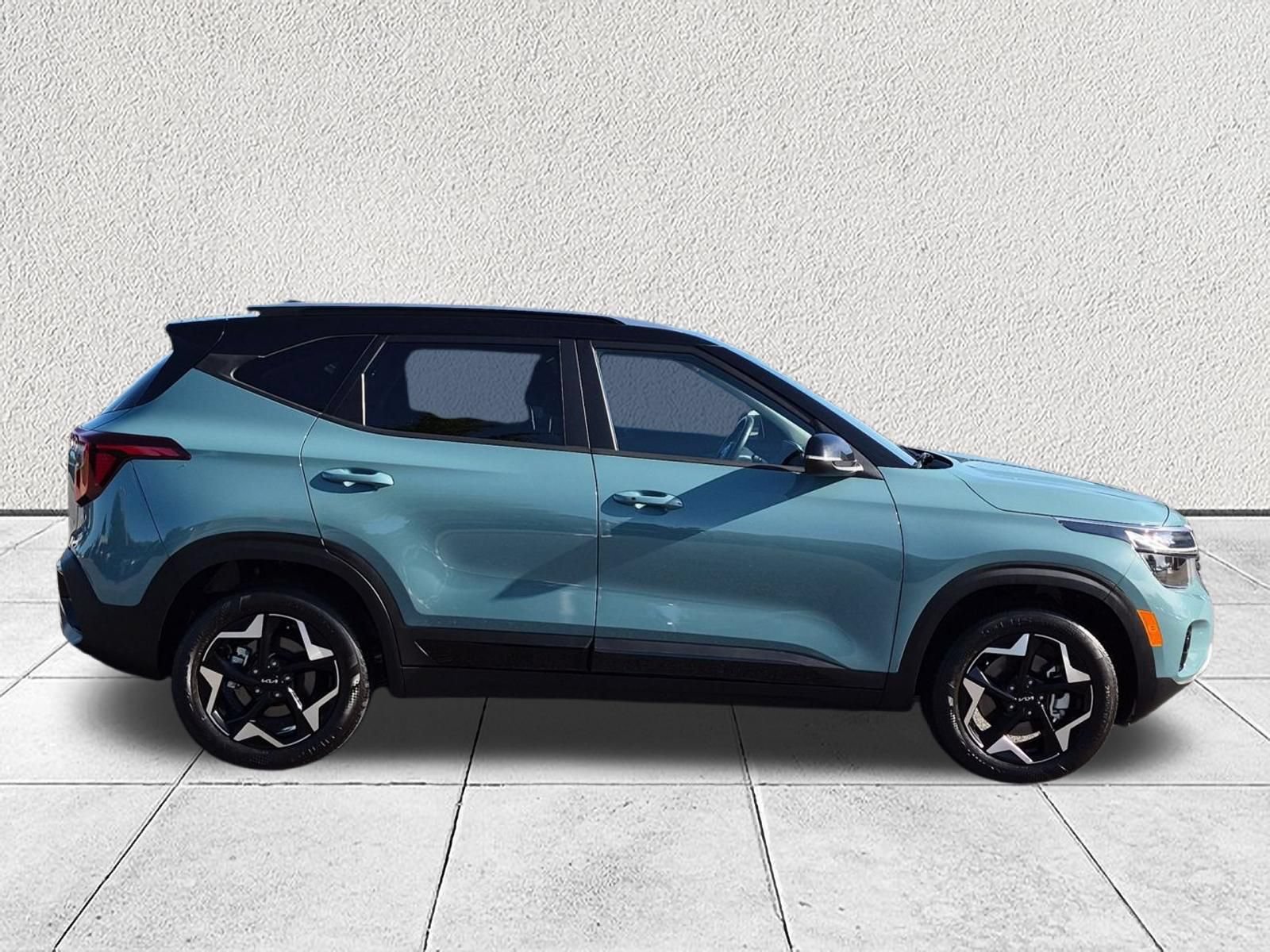 Certified 2025 Kia Seltos S SUV