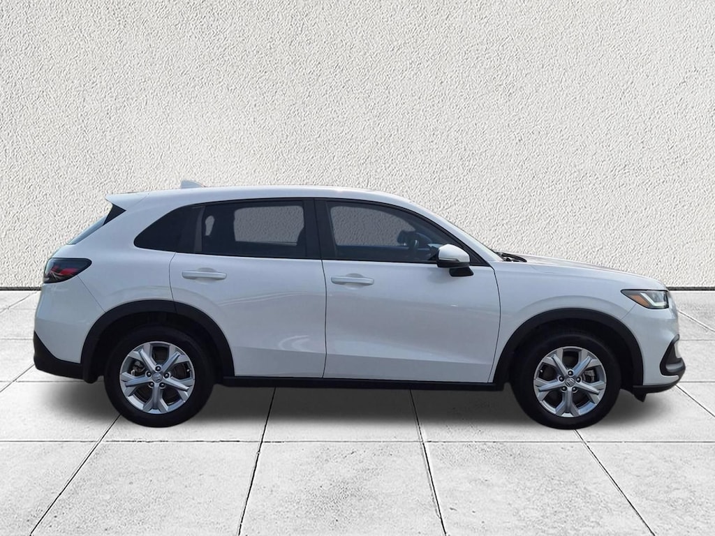 Used 2025 Honda HR-V LX SUV
