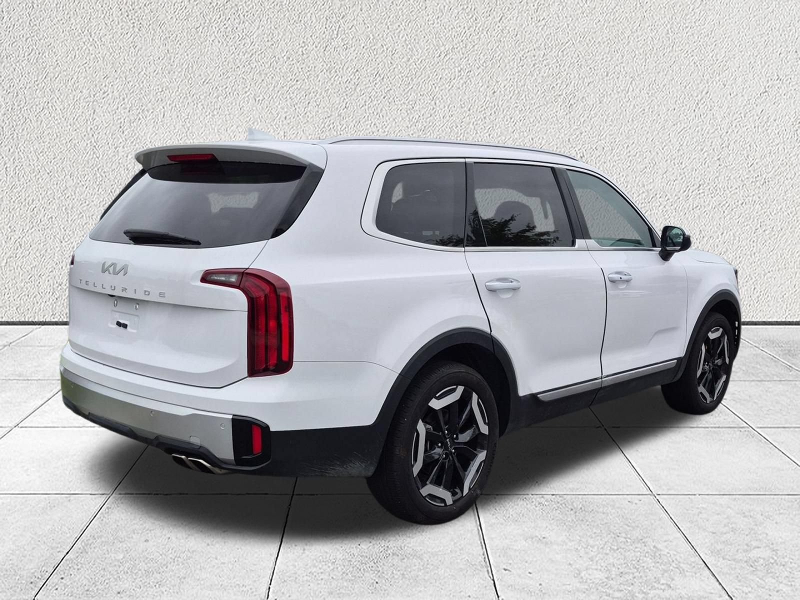 Certified 2025 Kia Telluride S SUV