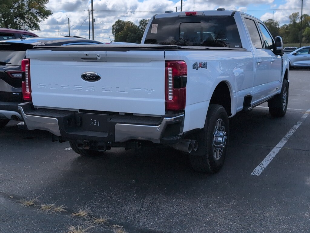 Used 2025 Ford F-350SD Lariat Truck