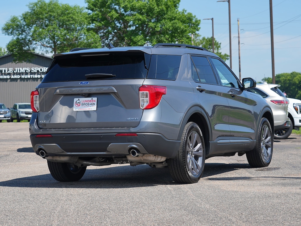 Used 2024 Ford Explorer XLT SUV