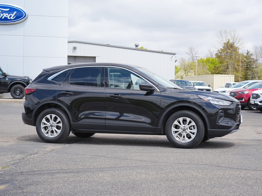Used 2024 Ford Escape Active SUV