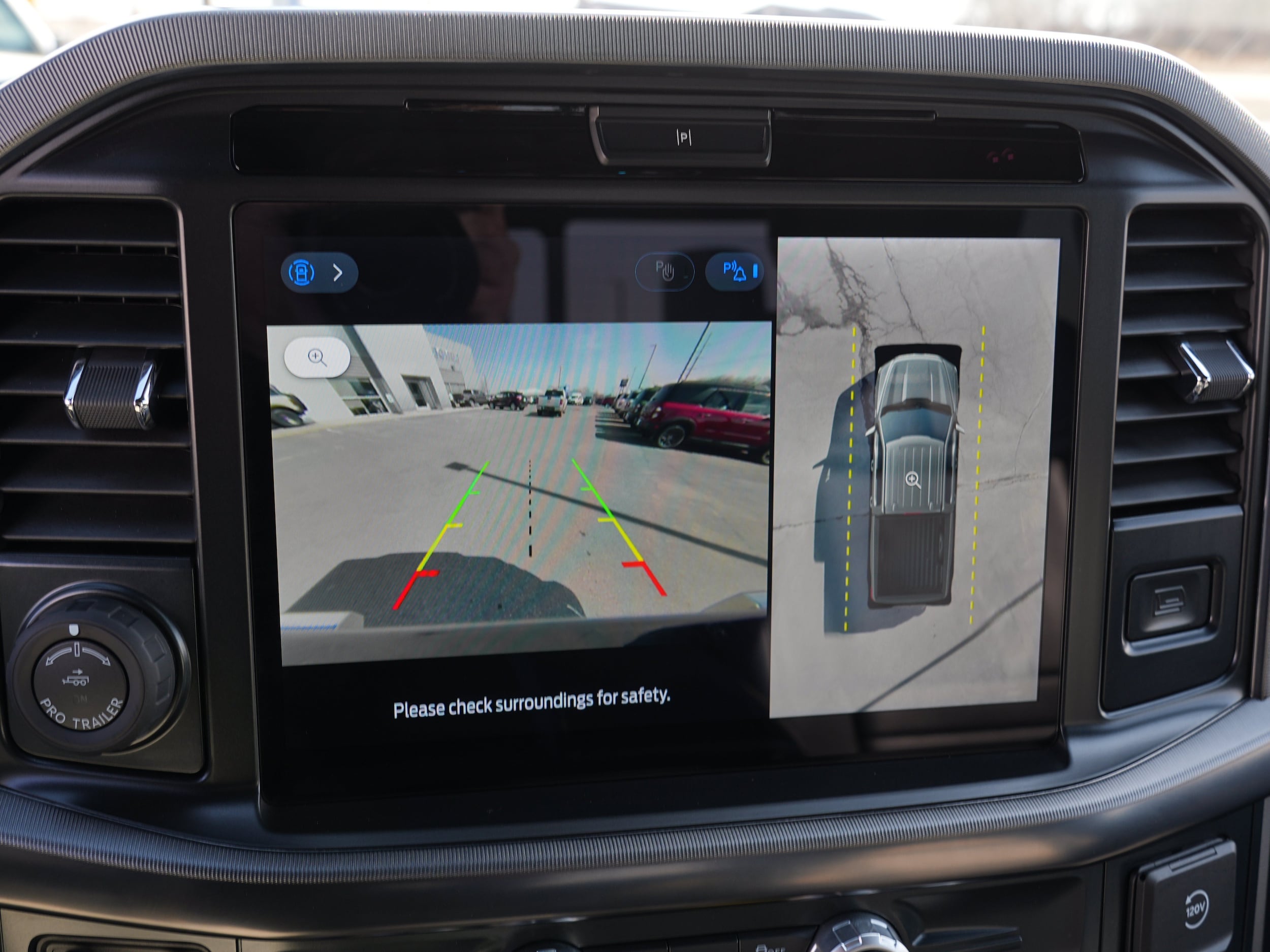 2025 Ford F-150 Platinum - Photo 36