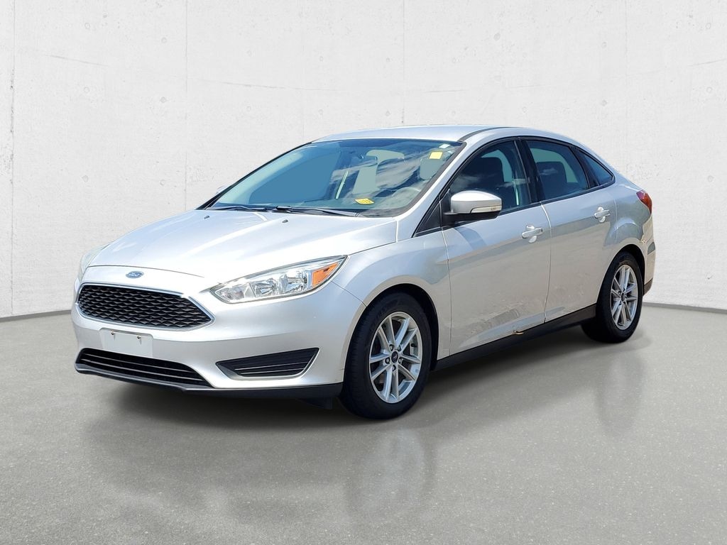 Used 2016 Ford Focus SE Sedan