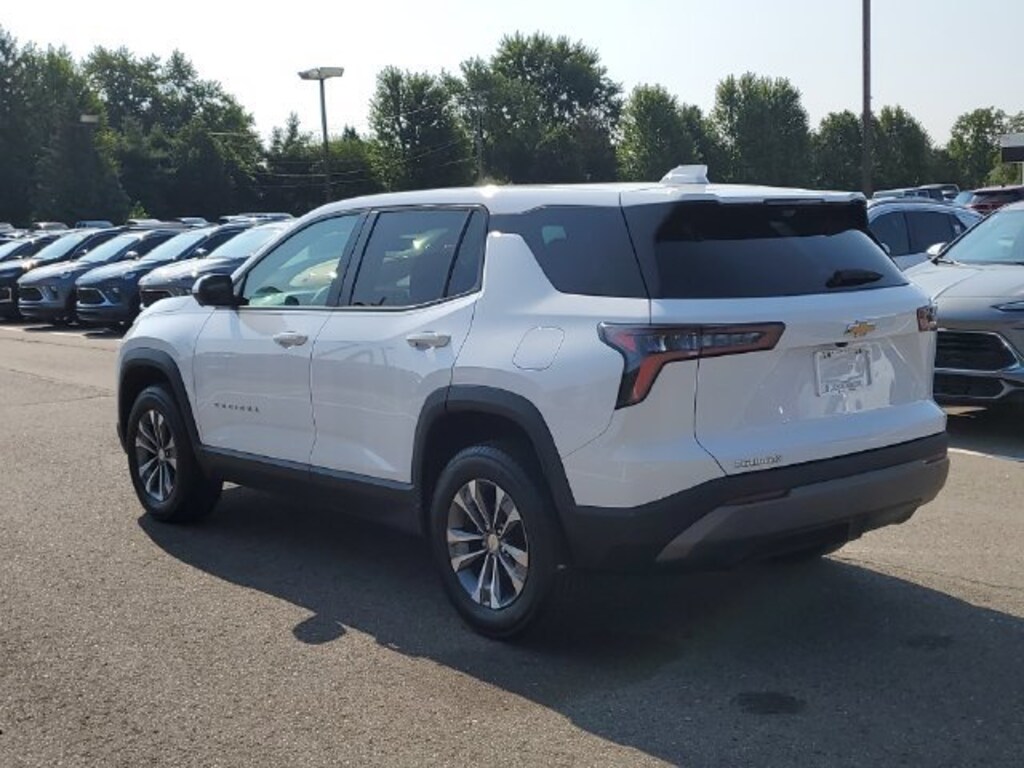 Used 2025 Chevrolet Equinox LT SUV