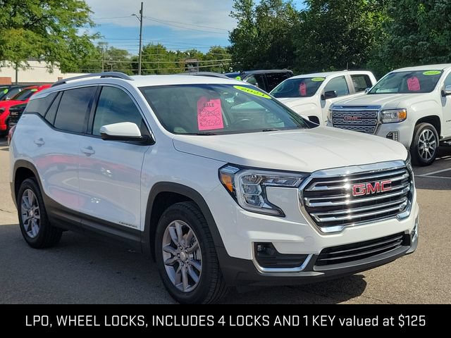 Used 2024 GMC Terrain SLT SUV