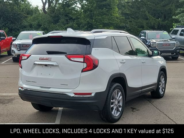 Used 2024 GMC Terrain SLT SUV