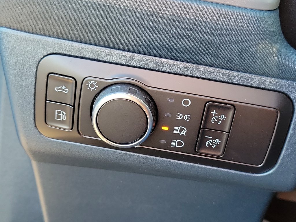 2026 Ford Maverick XL - Photo 14