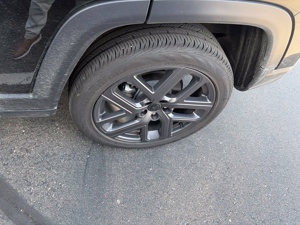 Used 2025 Jeep Compass Limited SUV