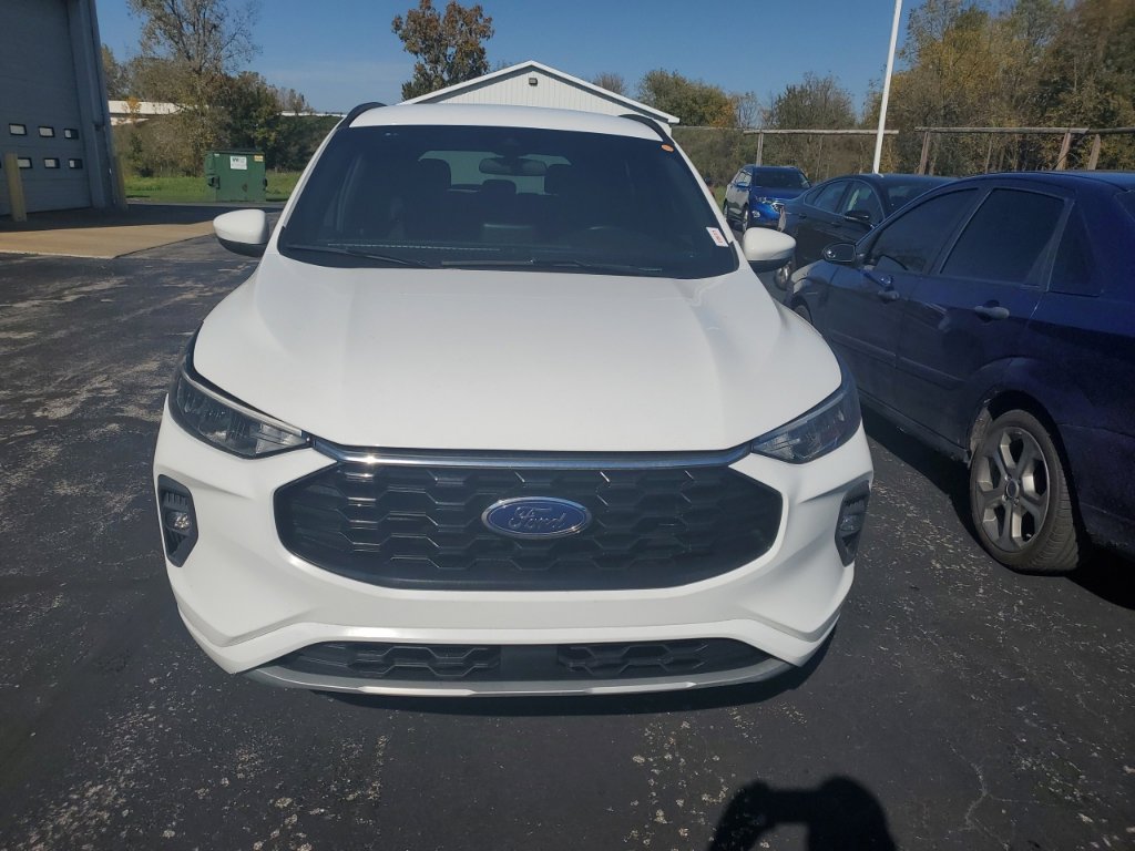 Used 2023 Ford Escape Hybrid ST-Line Select SUV