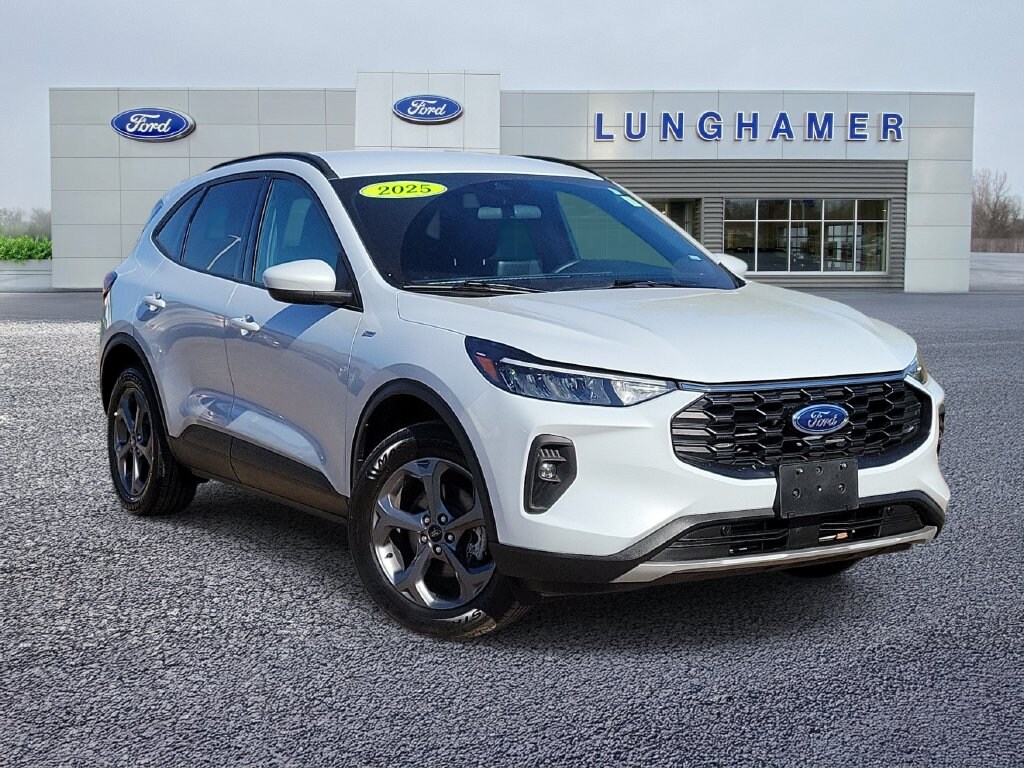 Used 2025 Ford Escape ST-Line Select SUV