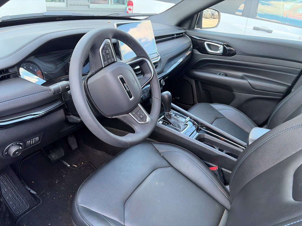 Used 2025 Jeep Compass Limited SUV