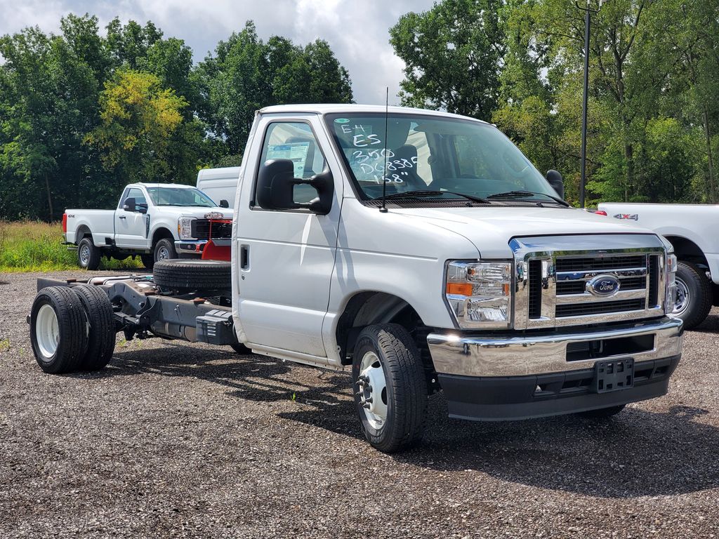  Ford E-350SD