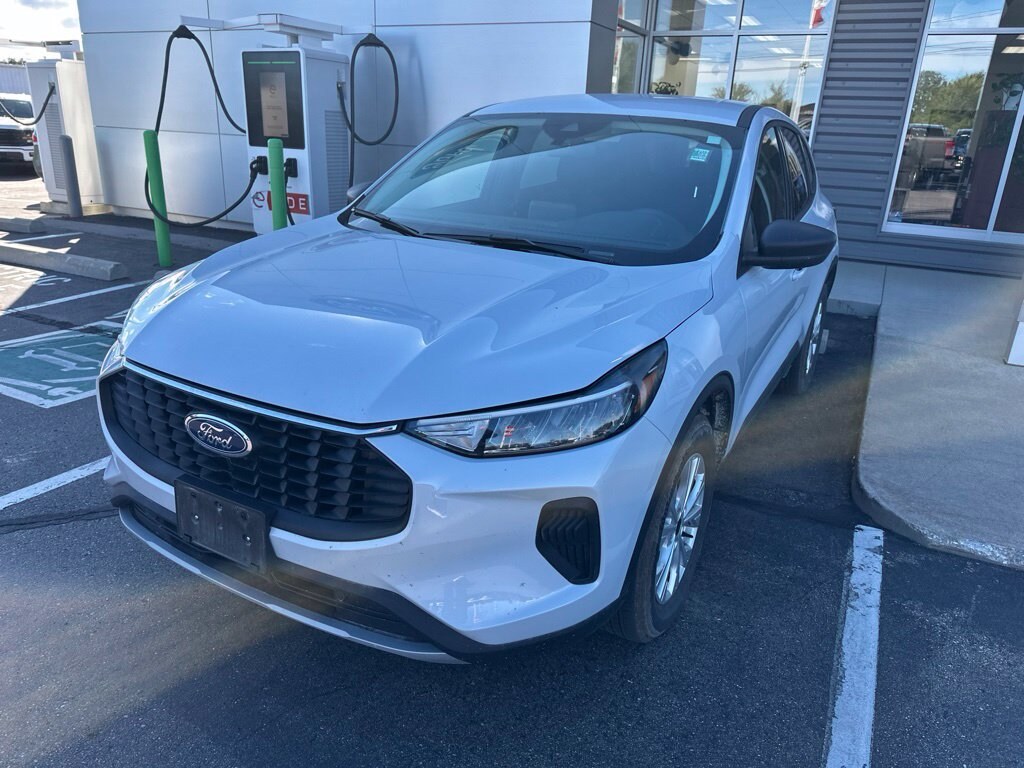 Used 2025 Ford Escape Active SUV