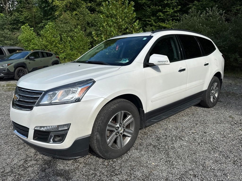 Used 2017 Chevrolet Traverse LT SUV