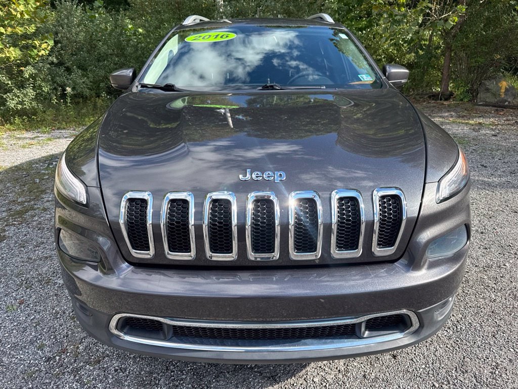 Used 2016 Jeep Cherokee Limited SUV